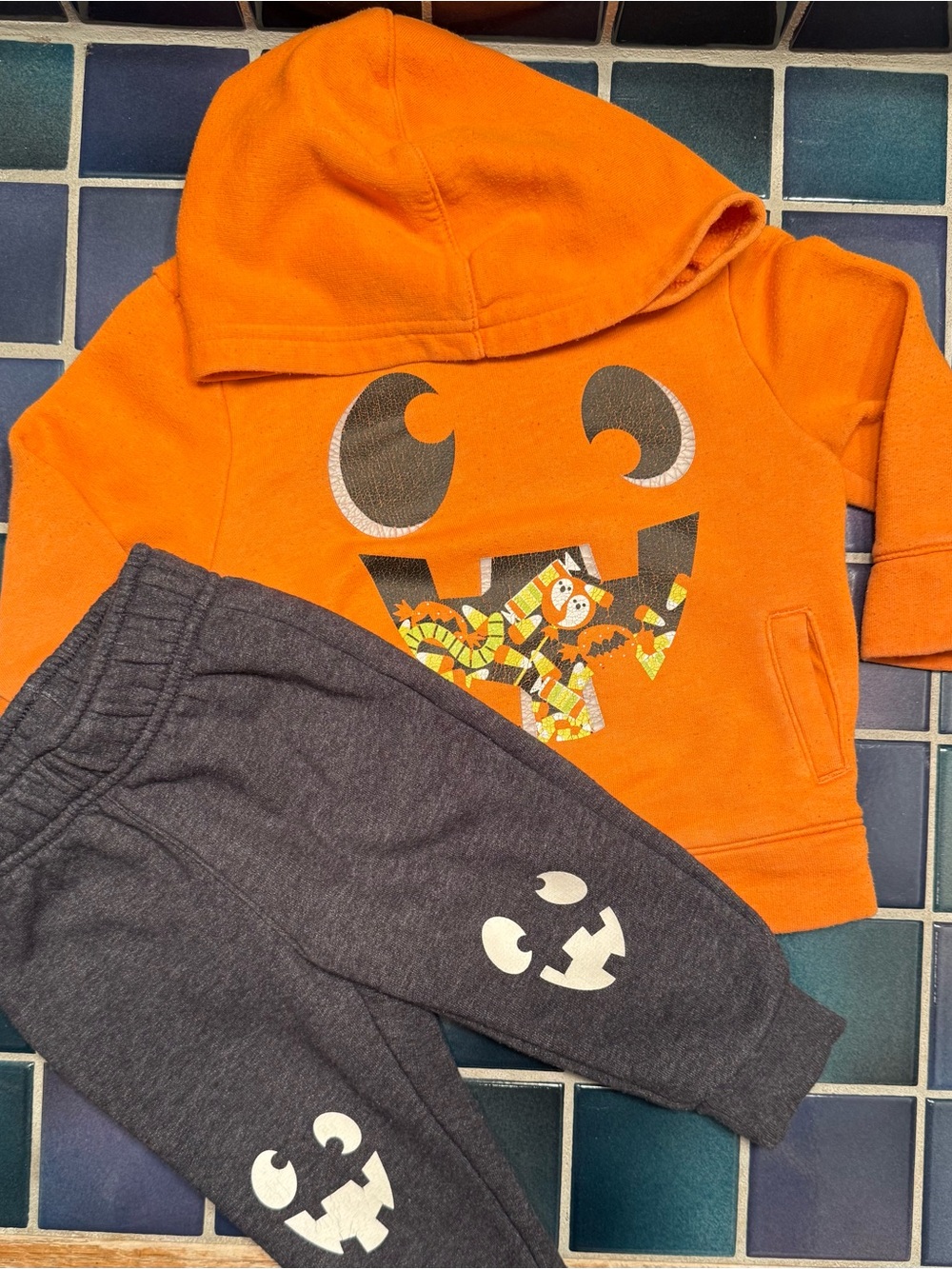 Cat and Jack Kids Orange Pumpkin Hoodie & Charcoal Joggers Set